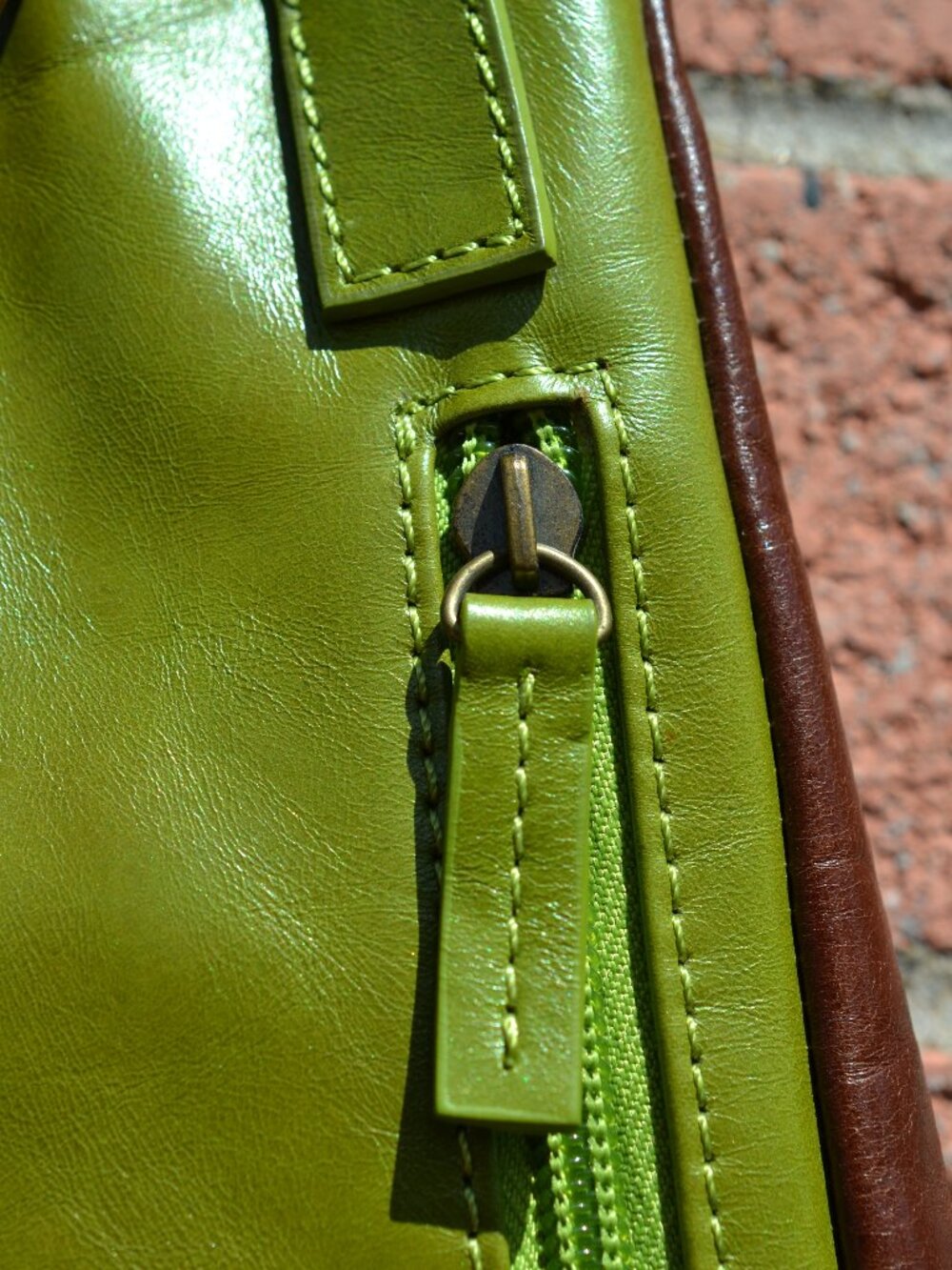 Joanel Pour Elle Green & Brown Leather Sling Bag - Picture 12 of 13